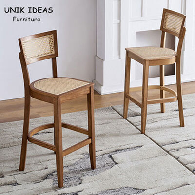 سعر جيد Solid Wooden Cafe Bar Stools Rattan Backrest Minimalist Counter Stools Art Style الانترنت