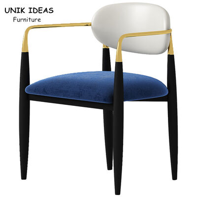 سعر جيد Navy Blue Metal Frame Dining Table And Chairs For Small Spaces Tufted Leather 58x58x73CM الانترنت